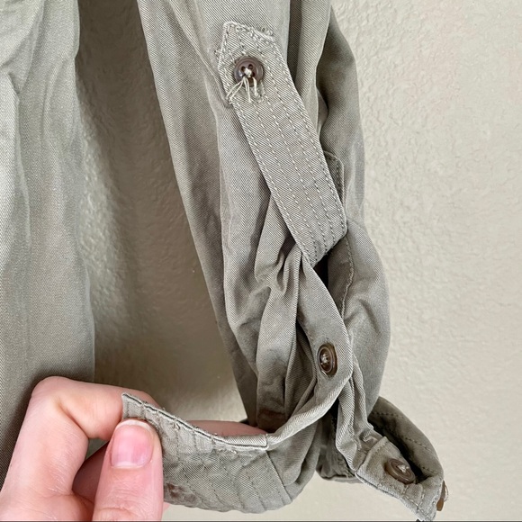 ❤️ Anthropologie Holding Horses Green Twist Front Blouse Sz 6 - Picture 3 of 7